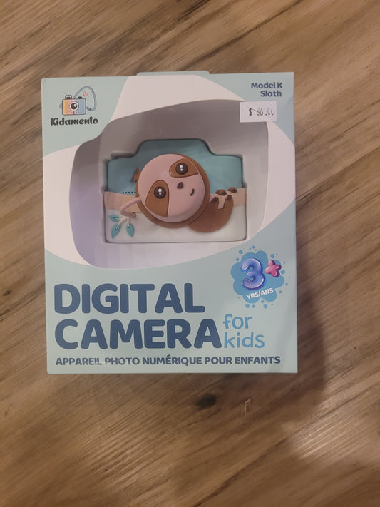 Sloth digital Camera